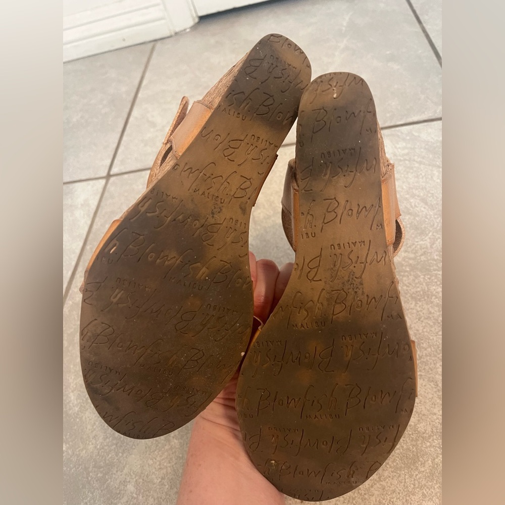 Blowfish Tan Wedge Sandals - Picture 6 of 7